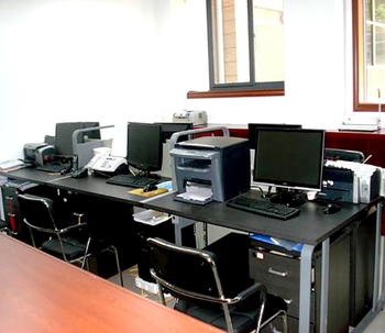 公司環(huán)境3_公司環(huán)境_湖北新干線廣告有限公司